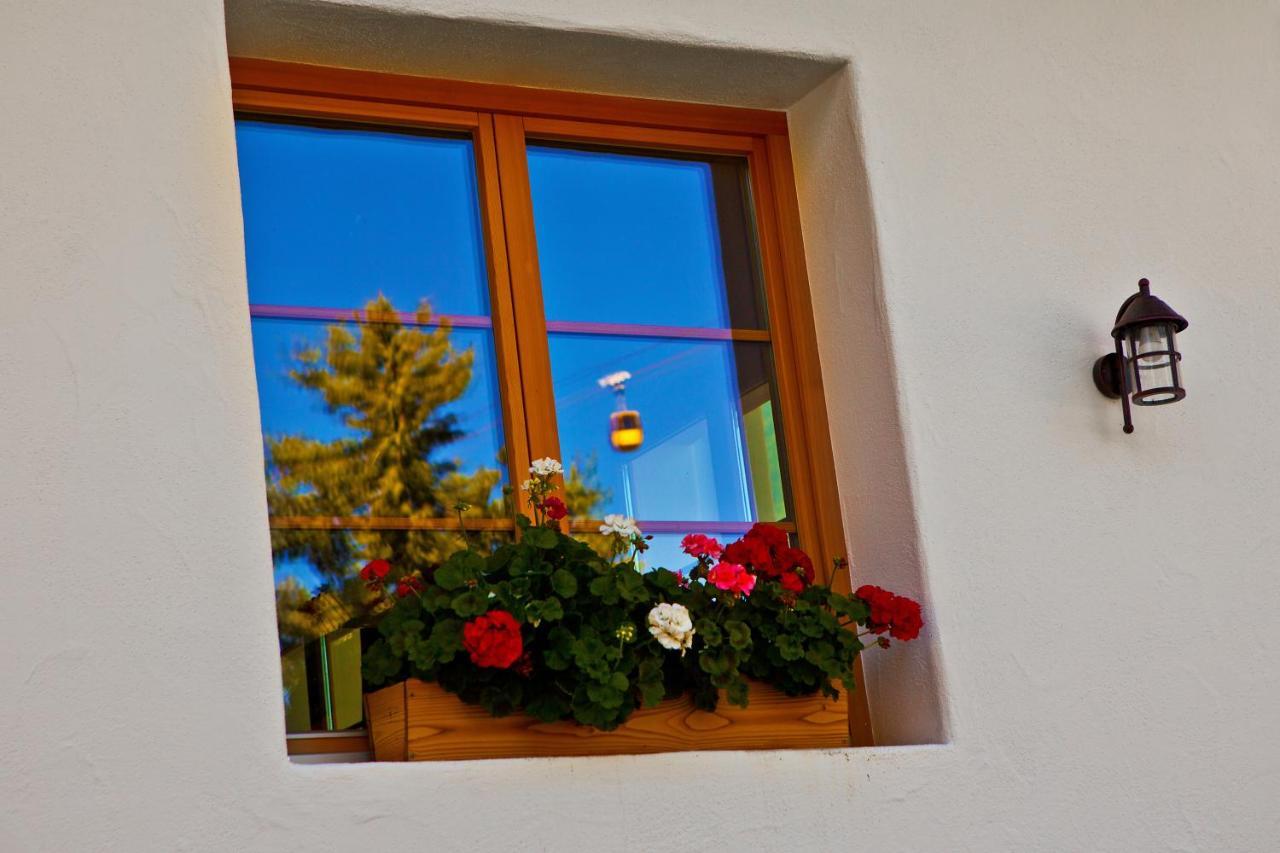 Landhotel Rauchenwalderhof Mayrhofen Exteriör bild