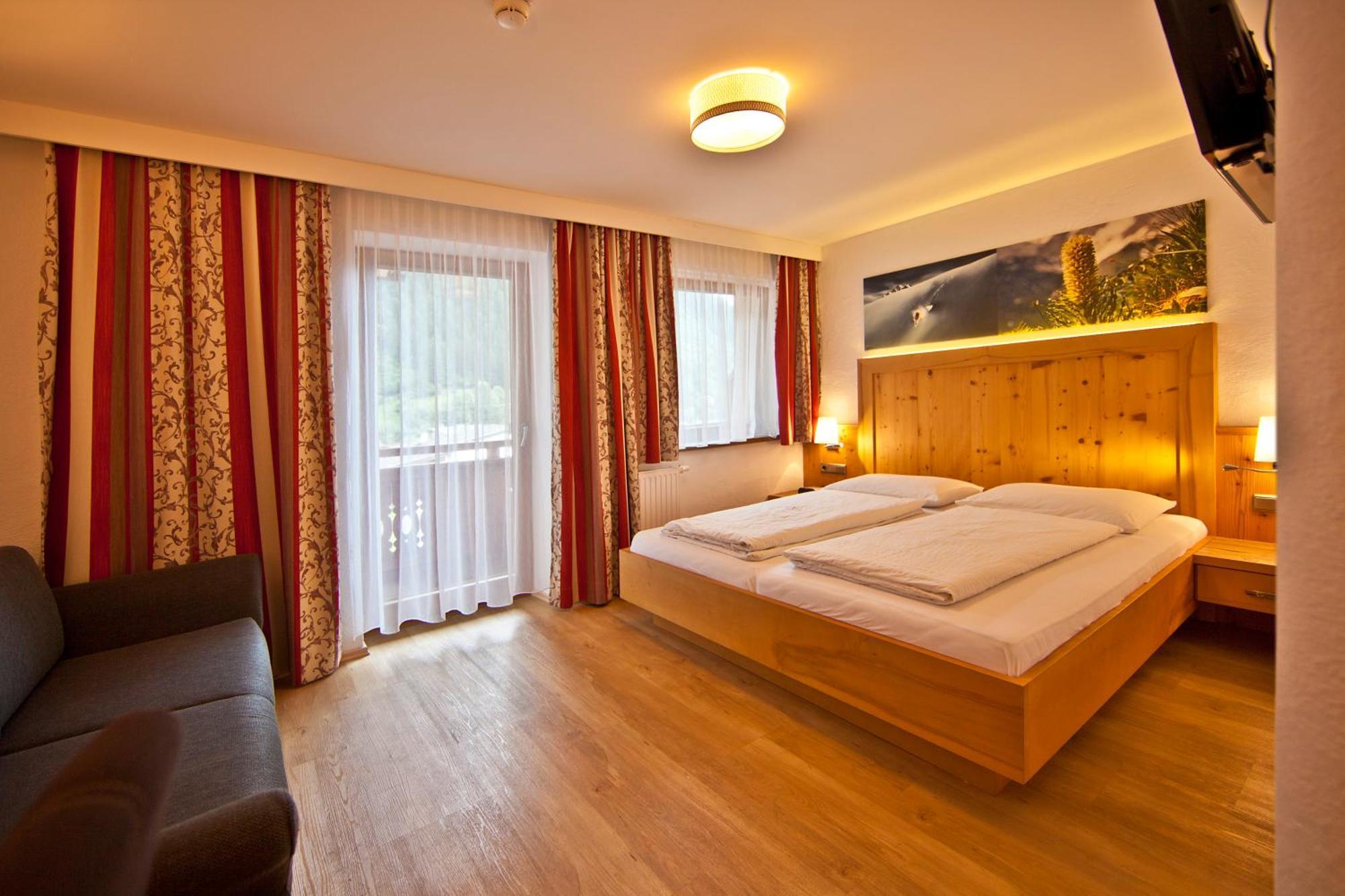 Landhotel Rauchenwalderhof Mayrhofen Rum bild