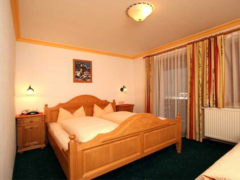 Landhotel Rauchenwalderhof Mayrhofen Exteriör bild